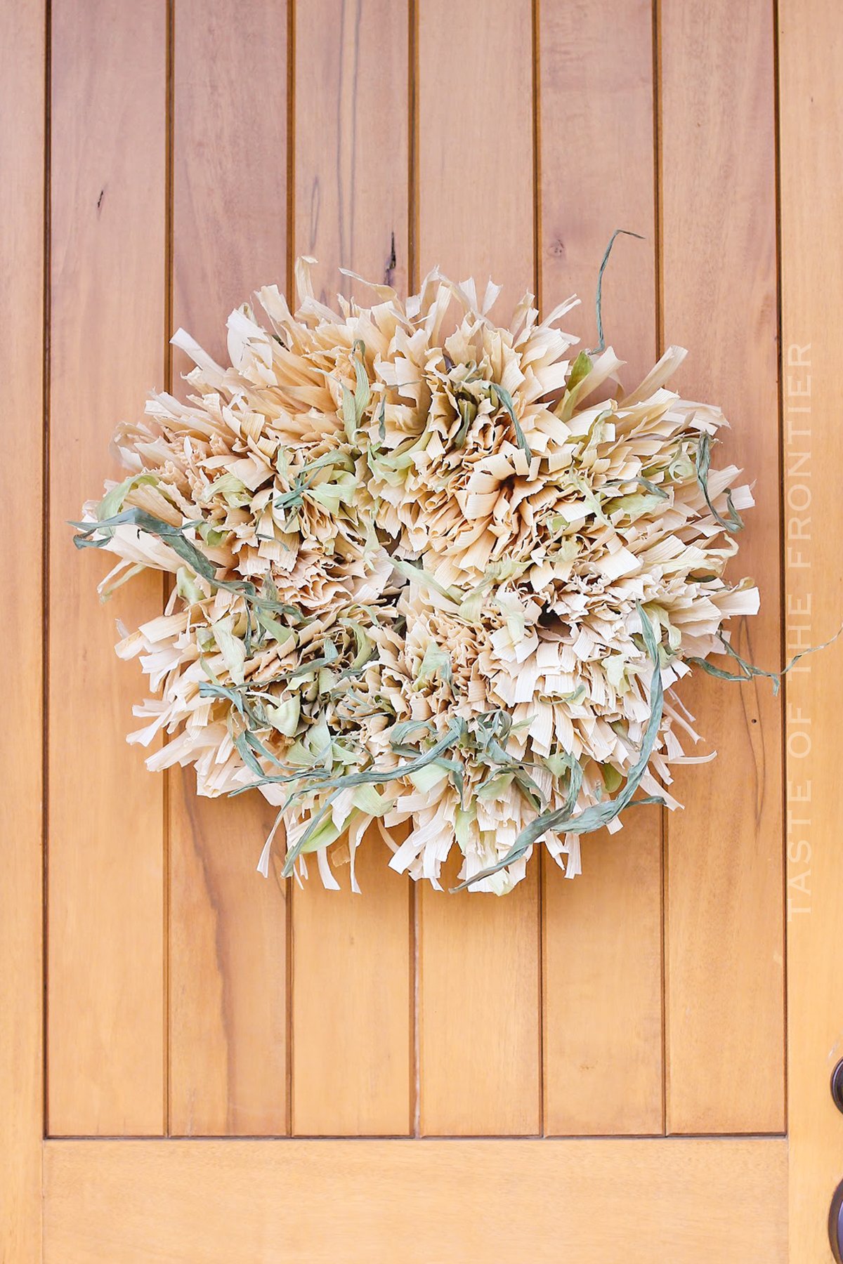 Raw Husk Corn Husk Wreath