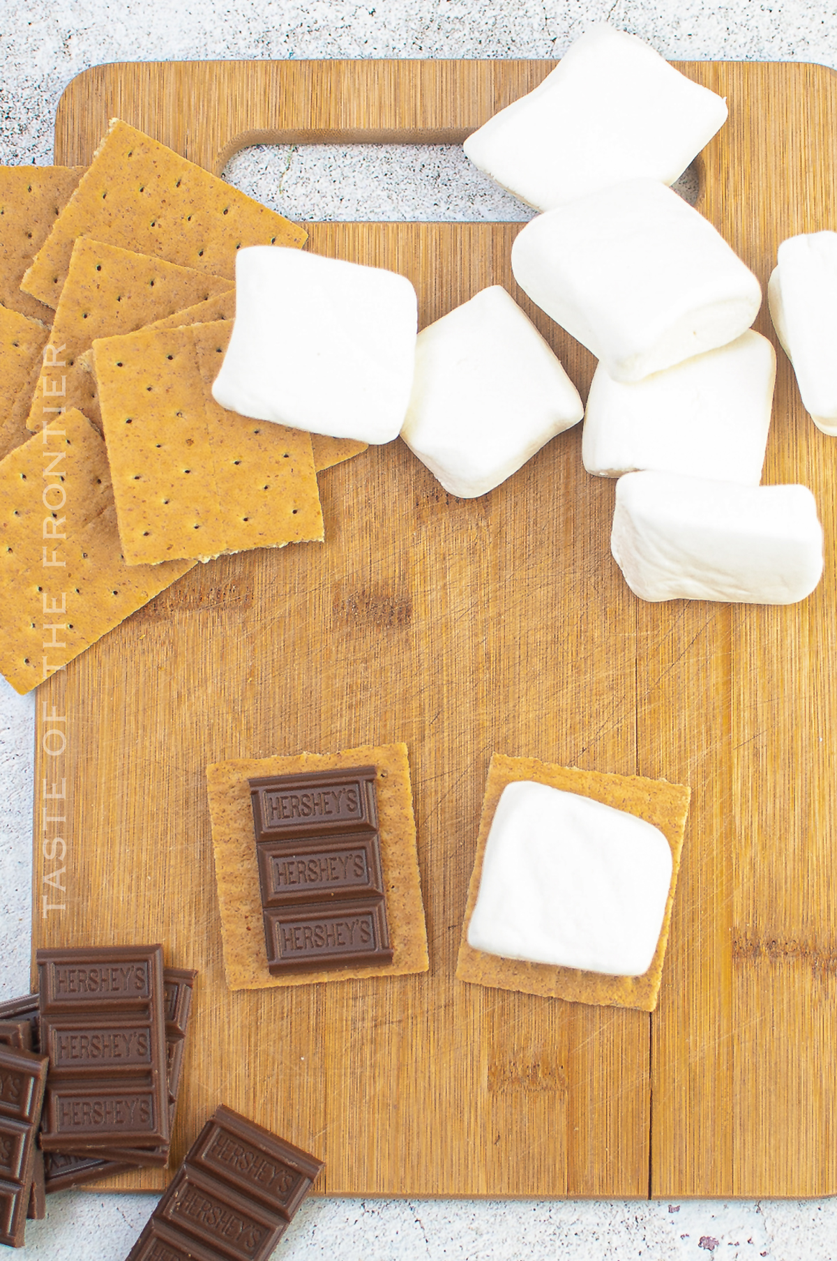 how to make Air Fryer S'mores