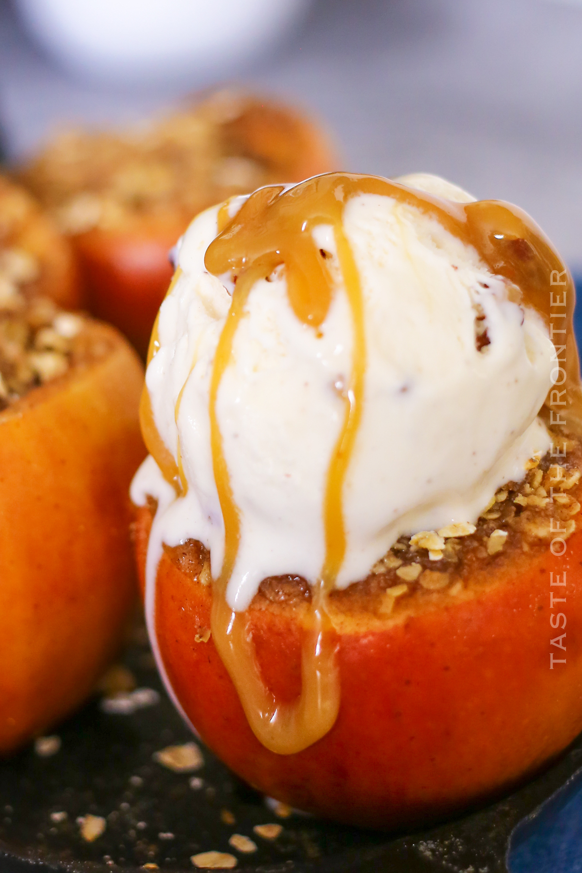 How to Make Crock Pot Baked Apples