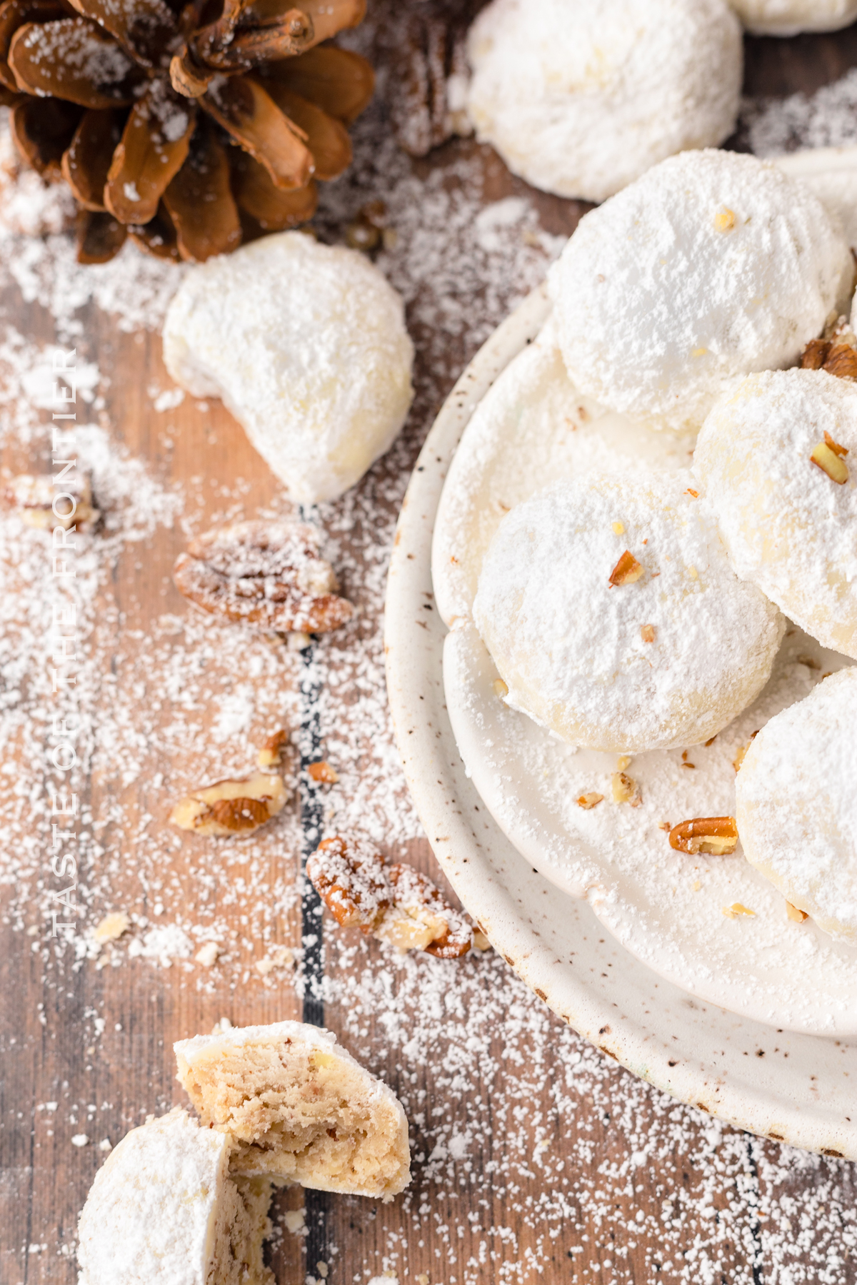 Confectioner's Sugar Coated Cookies