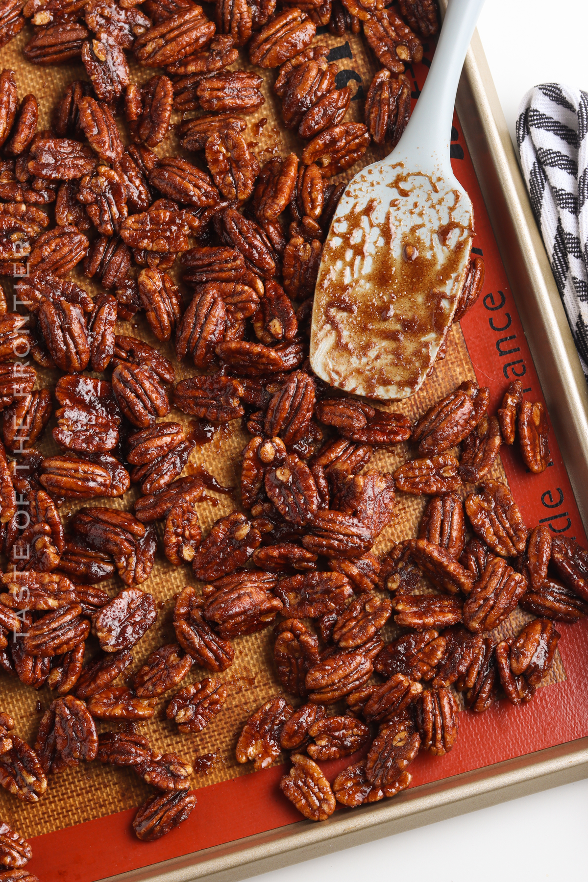 holiday Candied Pecans