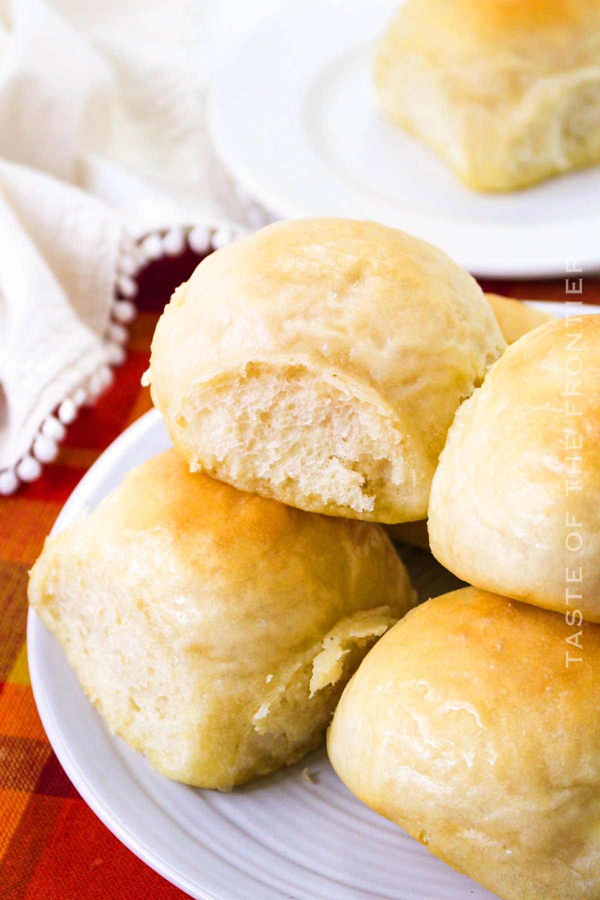 stack of dinner rolls