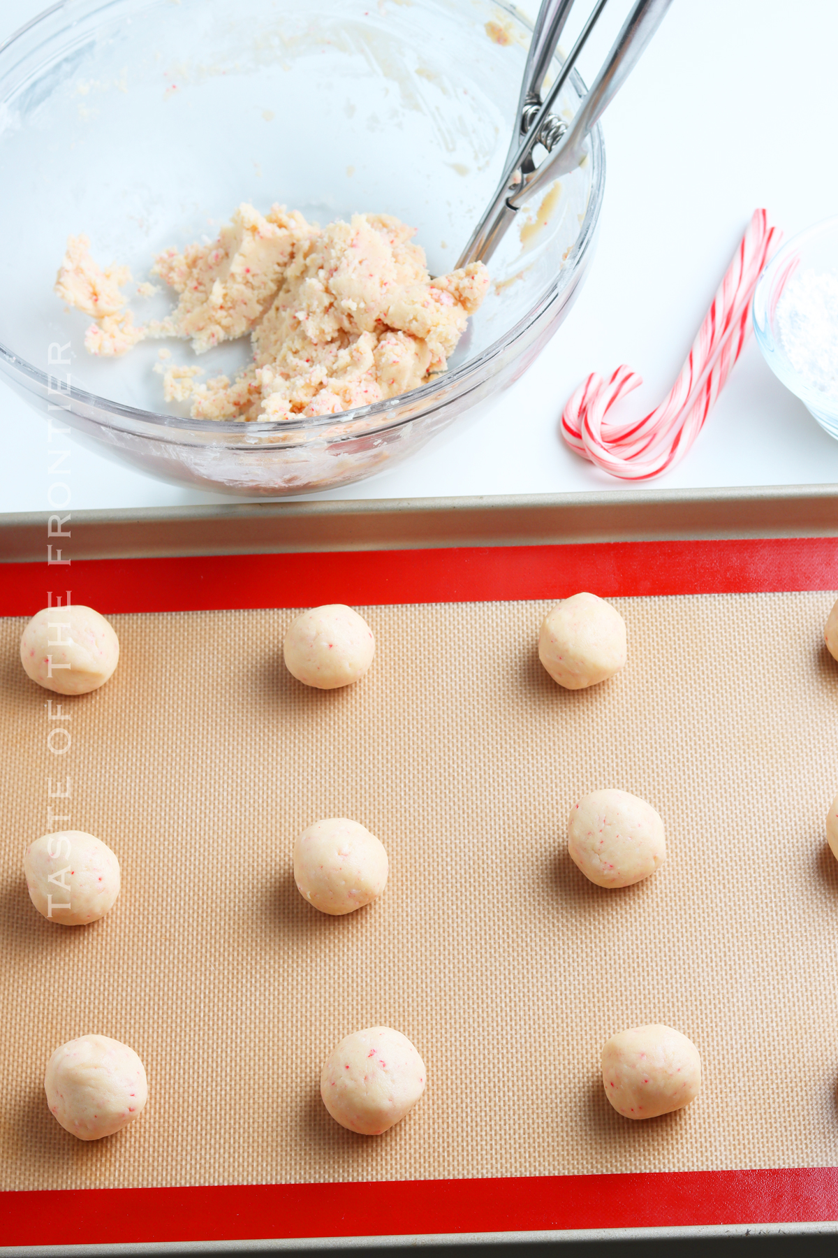 rolling the cookie dough