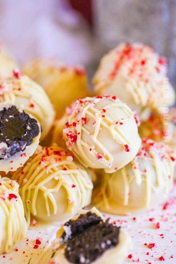 Peppermint Oreo Balls