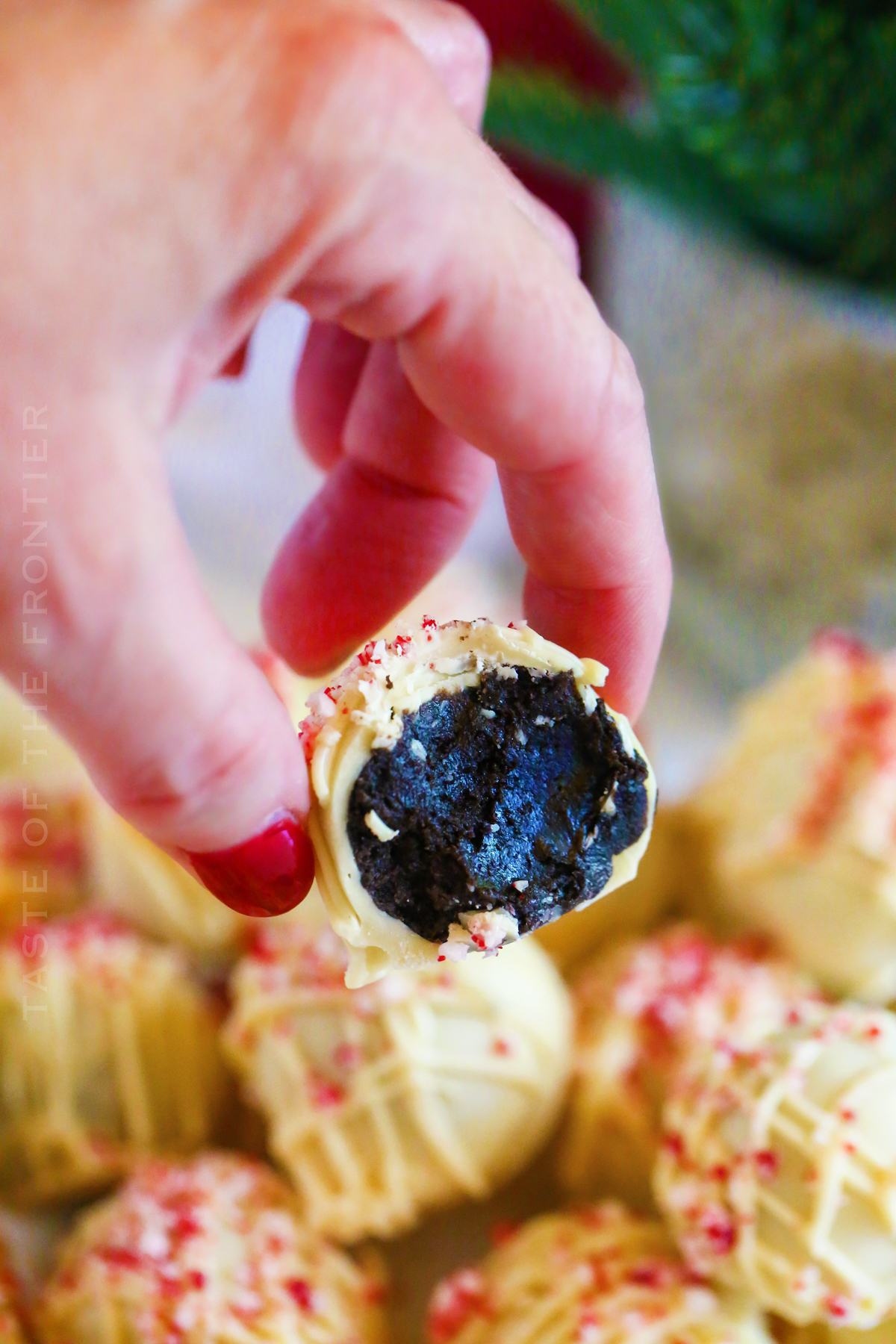 Peppermint Oreo Balls Recipe