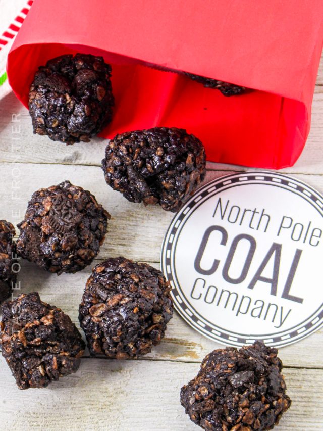 15 Minute No Bake Christmas Coal Cookies
