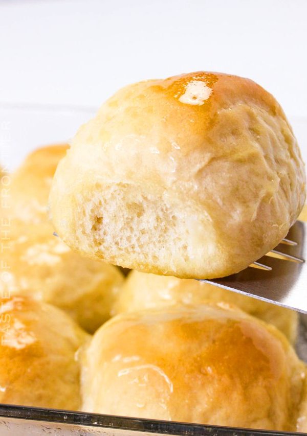 holiday dinner rolls