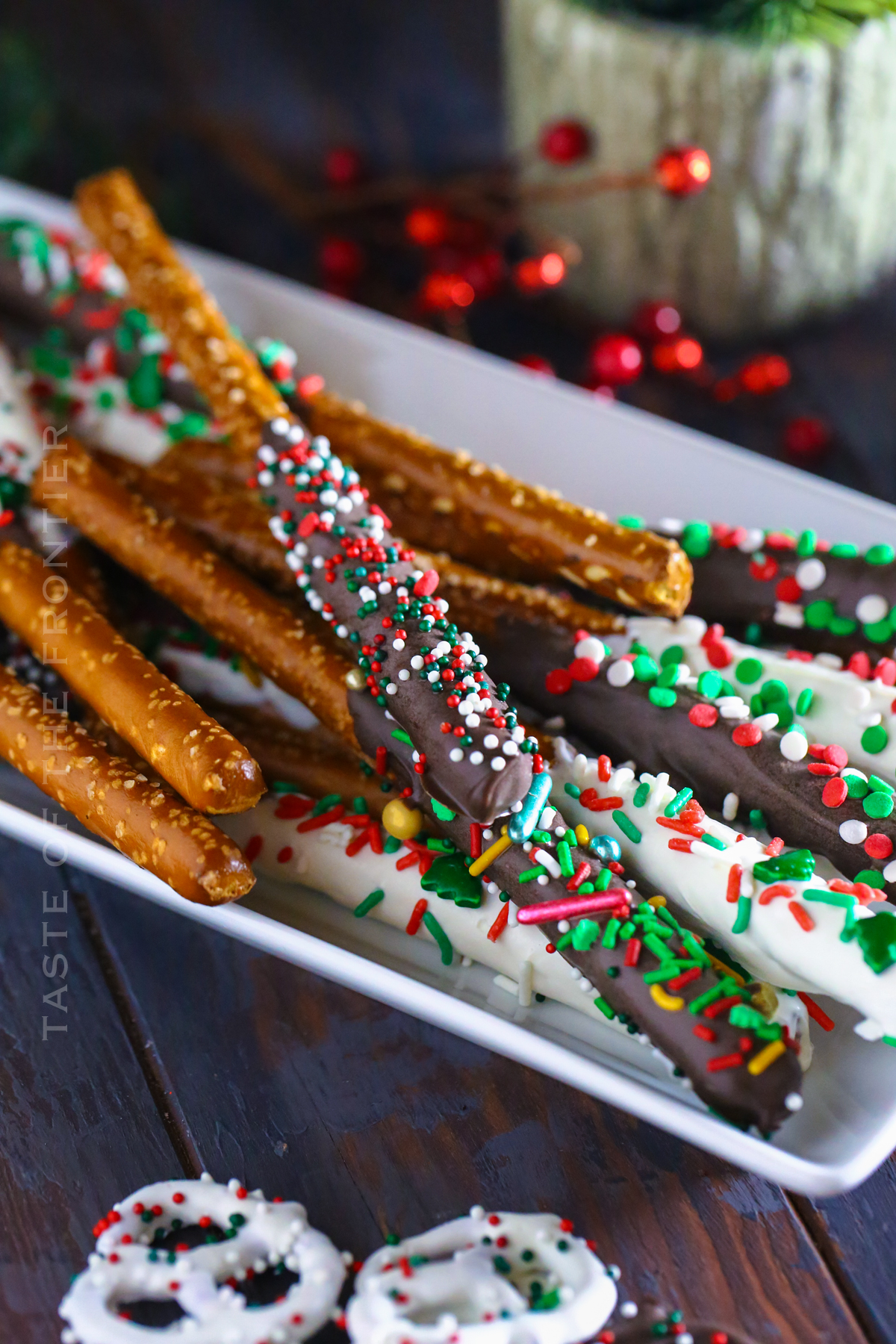 Recipe for Chocolate Covered Pretzel Rods