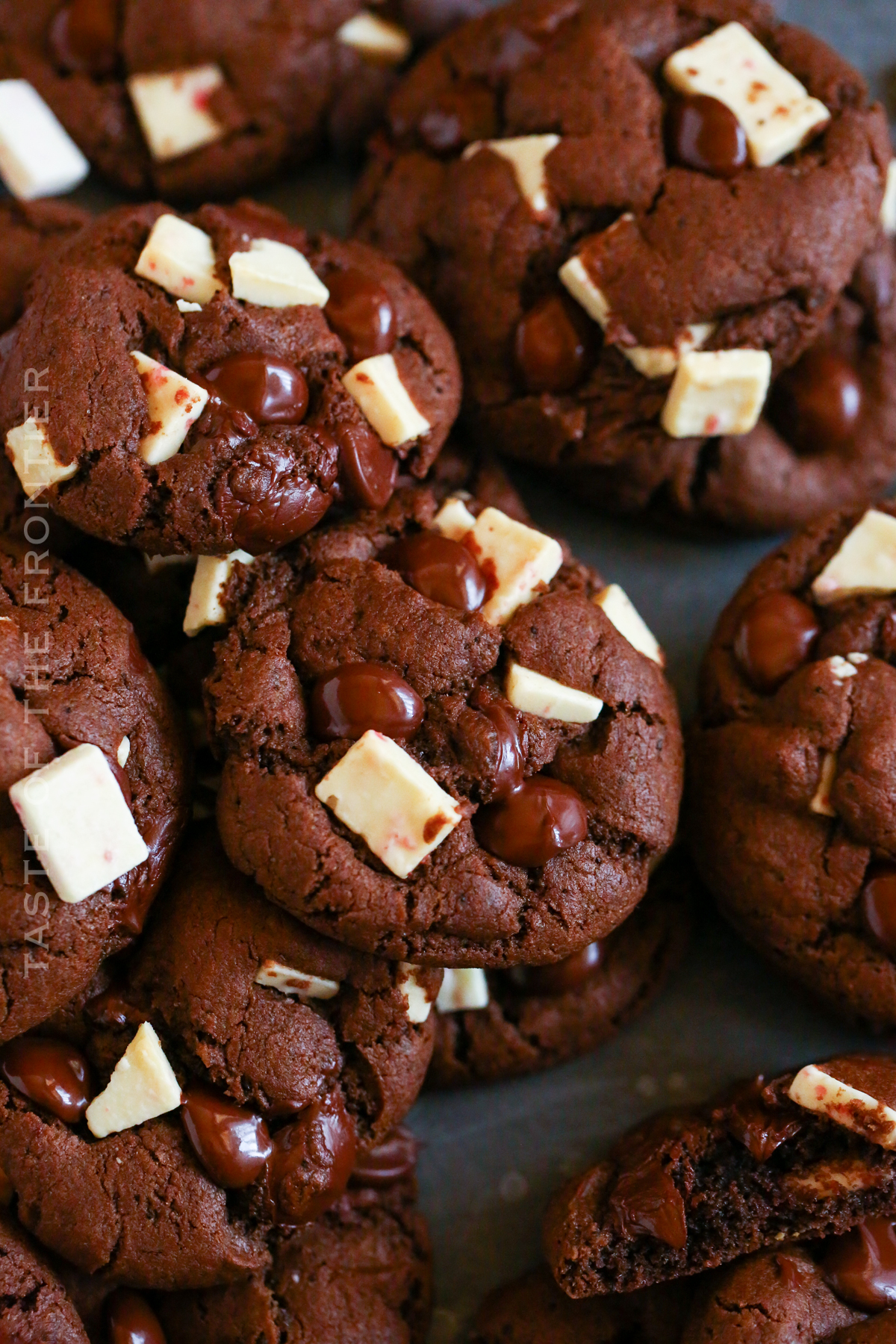 soft and chewy chocolate cookies