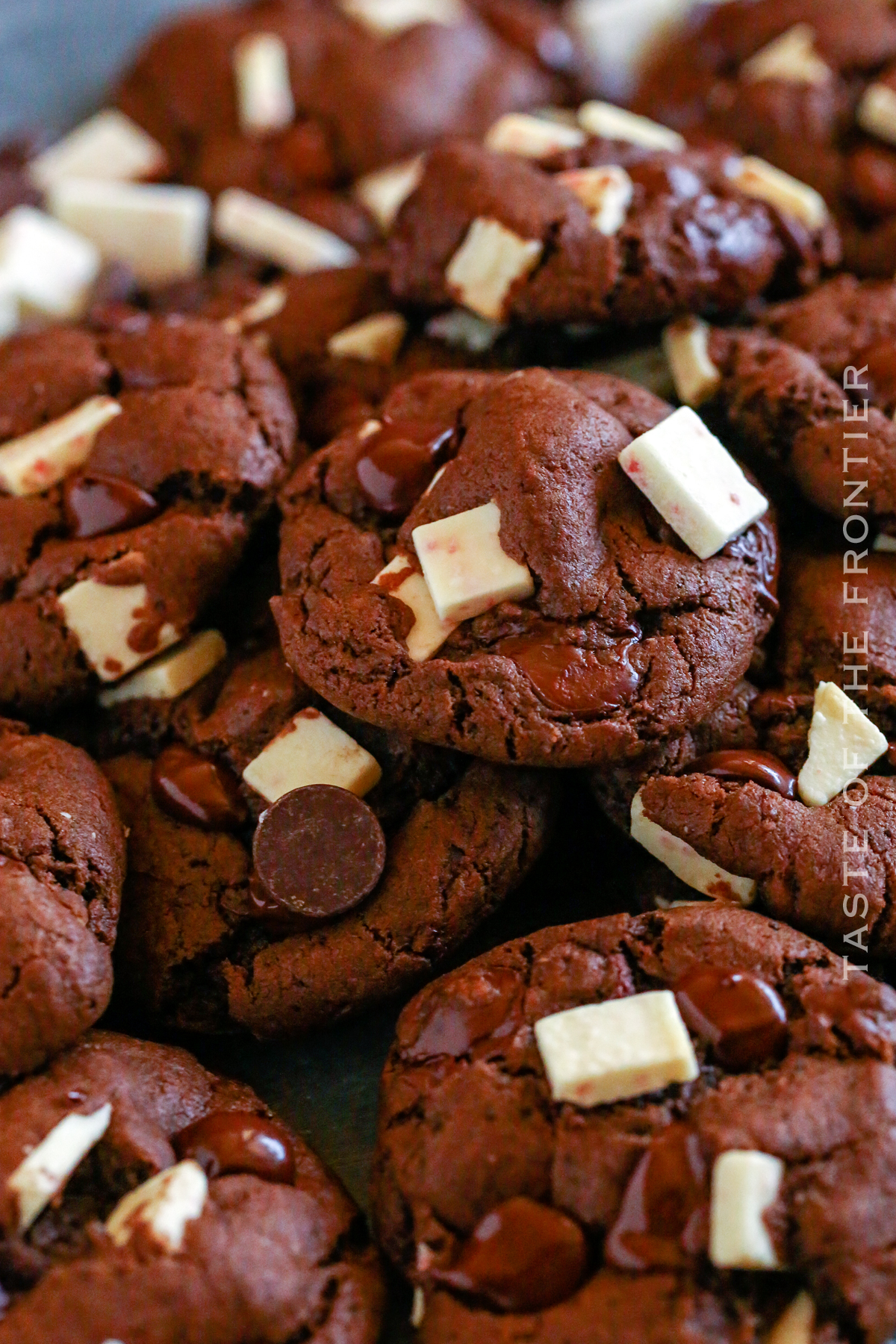 recipe for Peppermint Chocolate Chunk Cookies