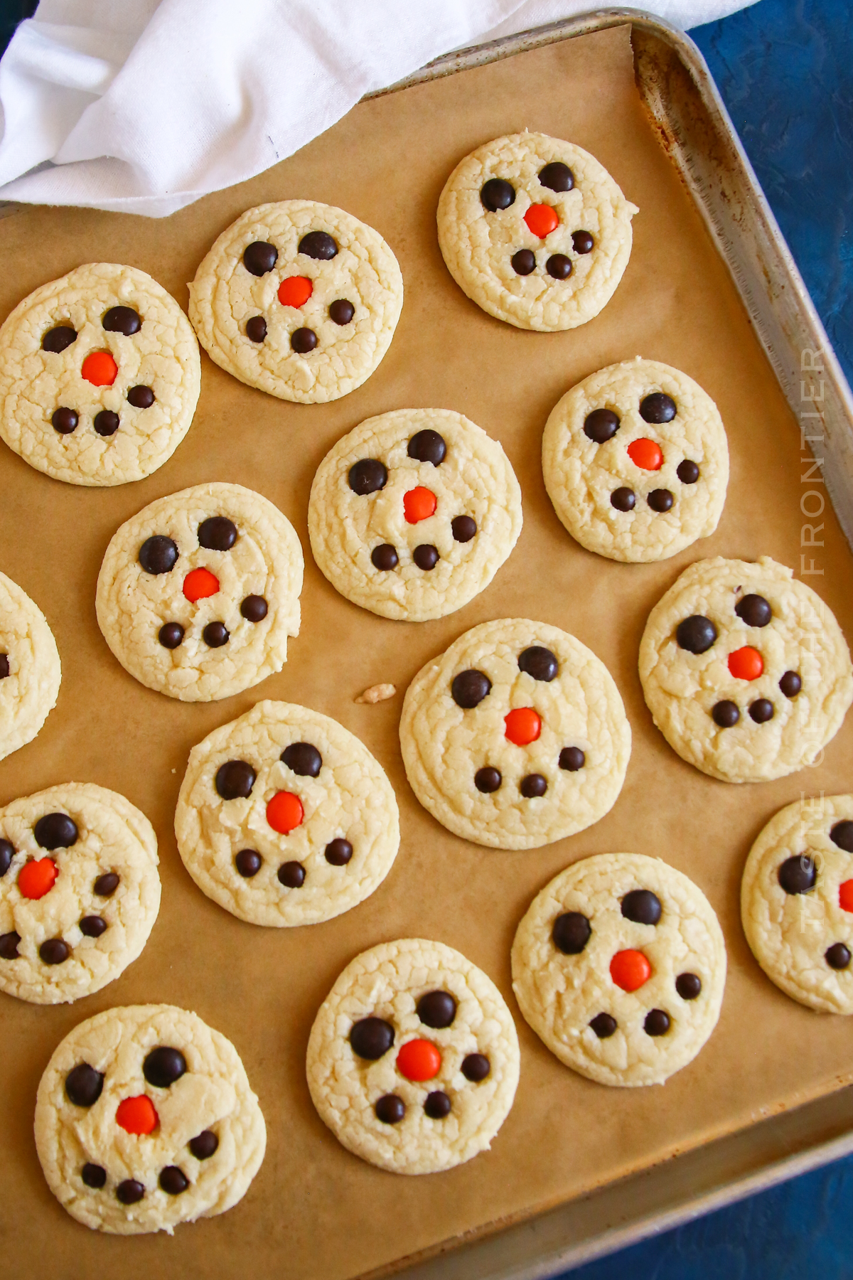 baked cookies