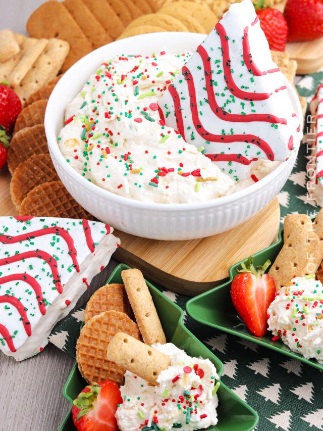 10 Minute Little Debbie Christmas Tree Dip