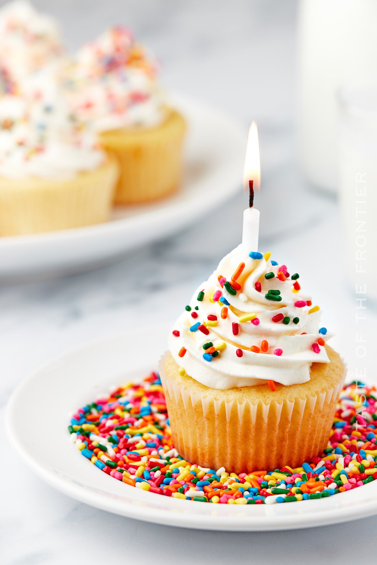 vanilla birthday cupcakes