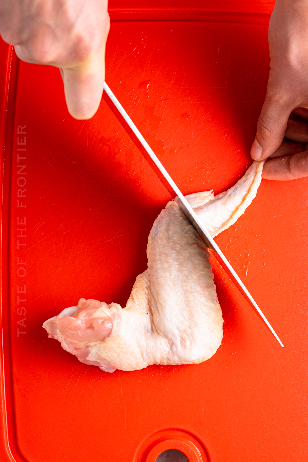how to cut chicken wings