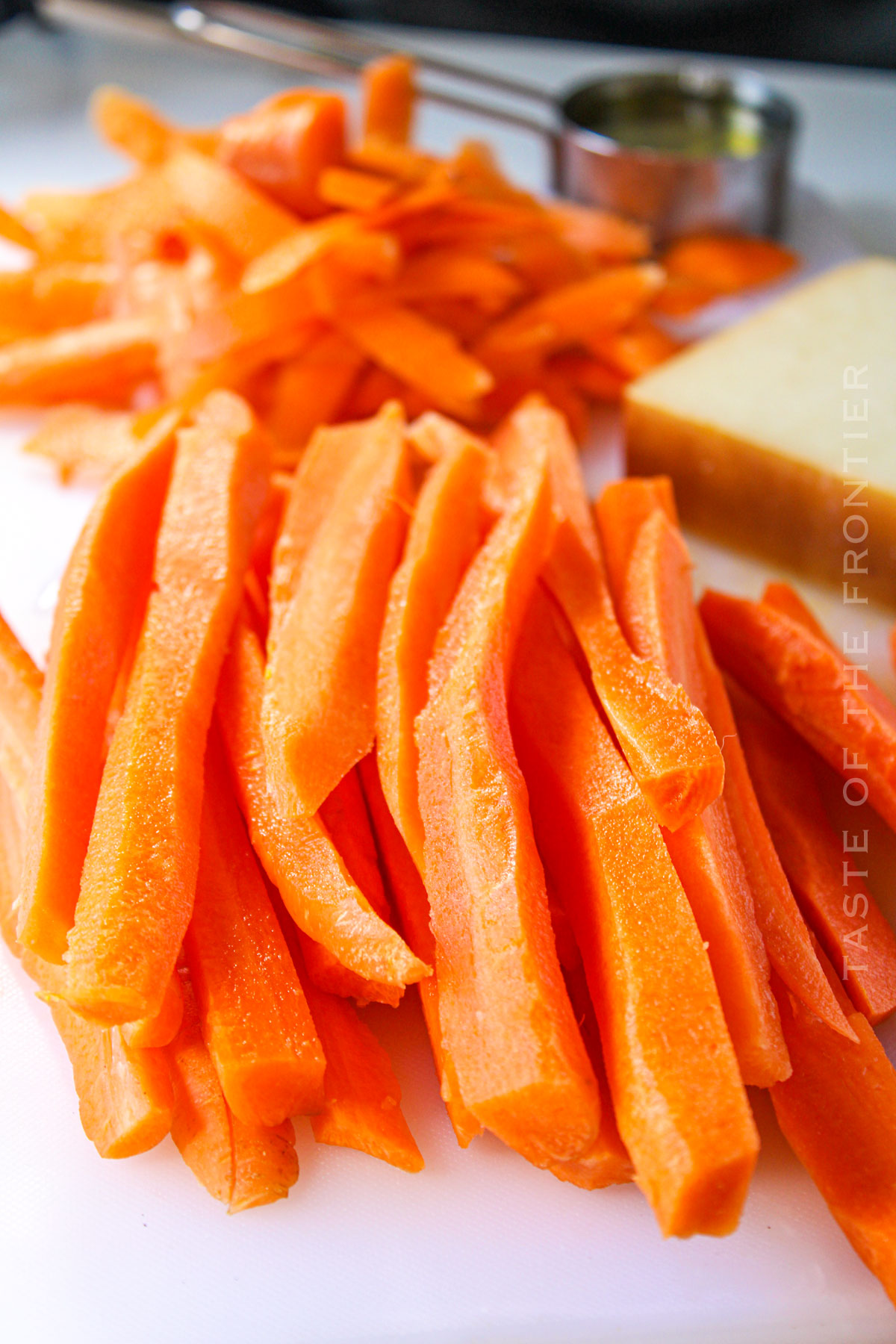 sliced carrots