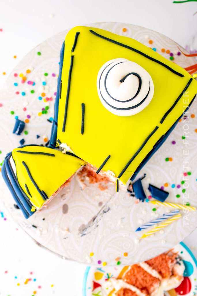 Comic Book Cake Viral Cartoon Cake Yummi Haus