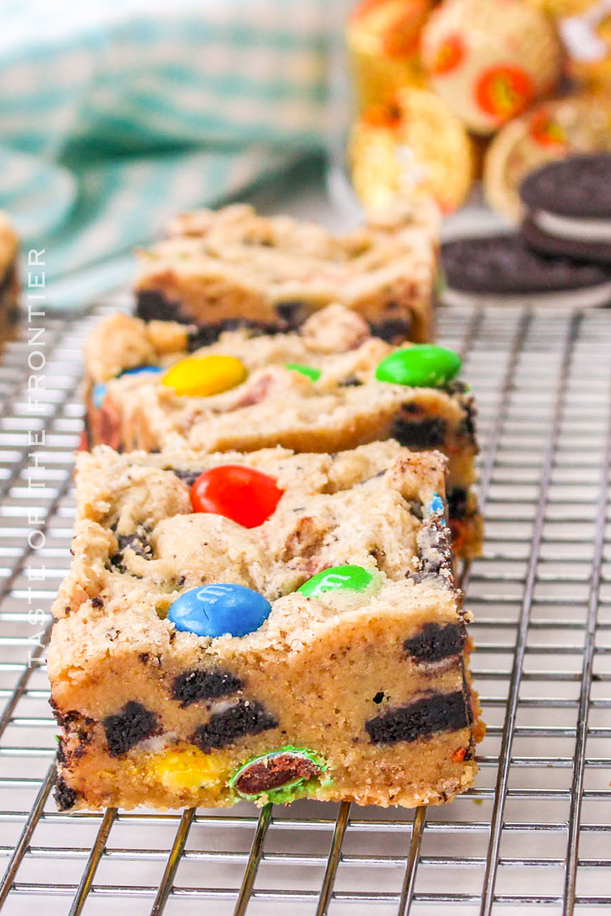 Oreo Cookie Bars