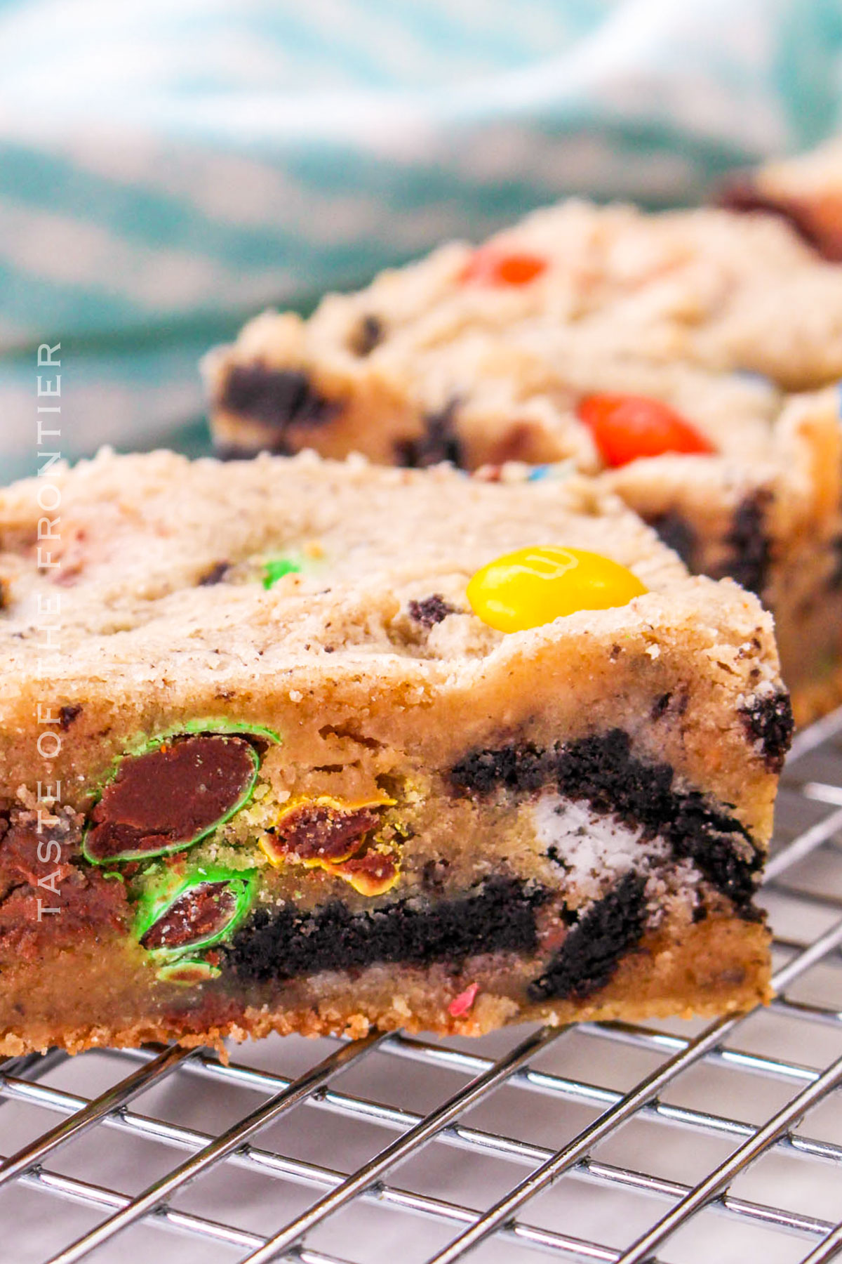 M&M Cookie Bars Recipe