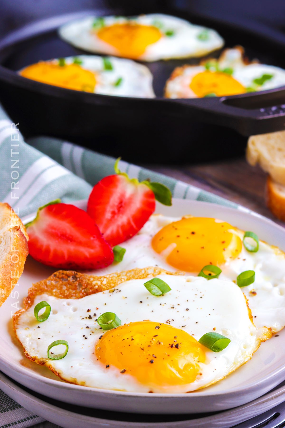 Sunny-Side Up Fried Eggs Recipe