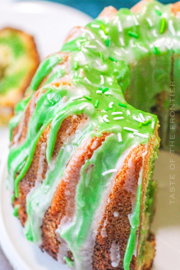 easy cake for St. Patrick's Day