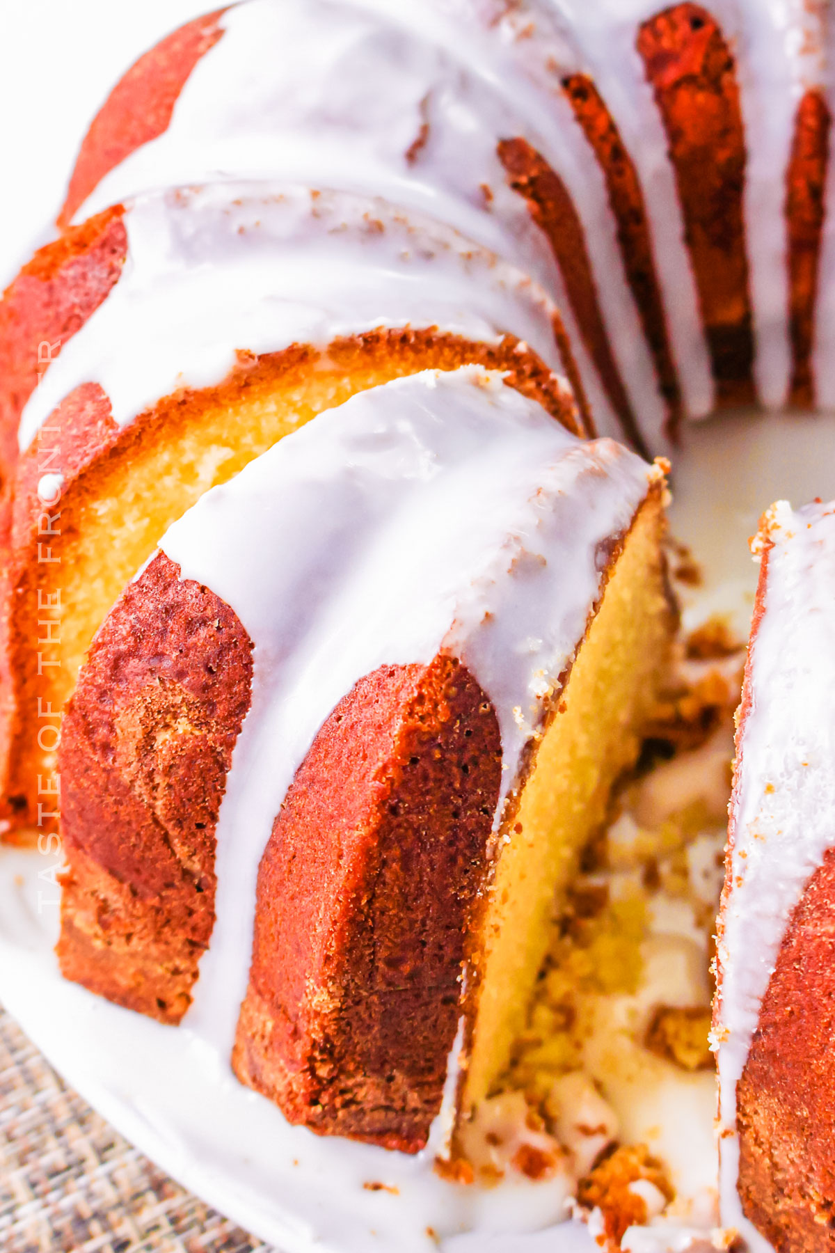 old fashioned 7-Up Pound Cake