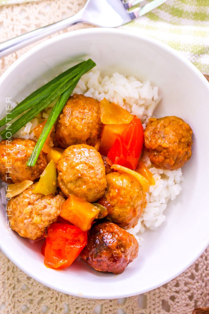 Slow Cooker Meatballs with Pineapple