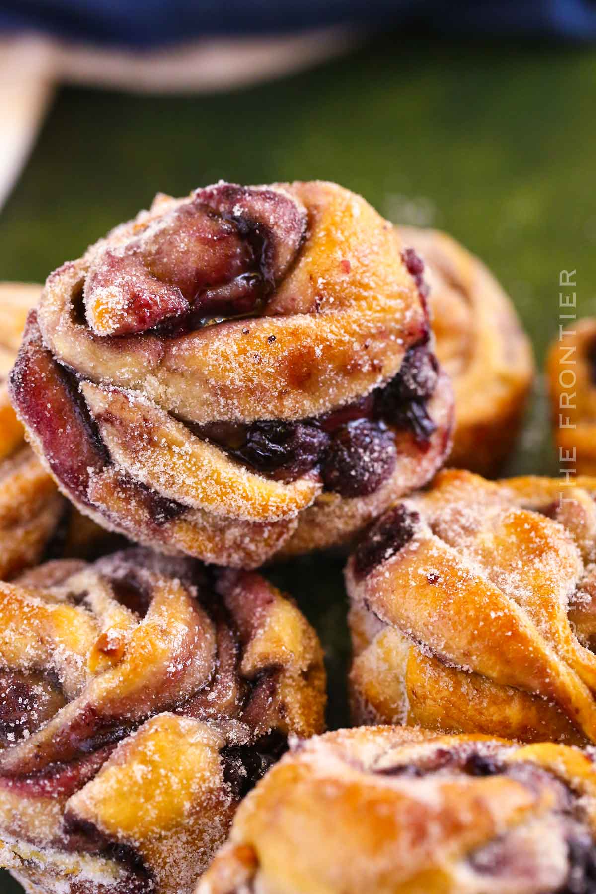 Blueberry Cruffins