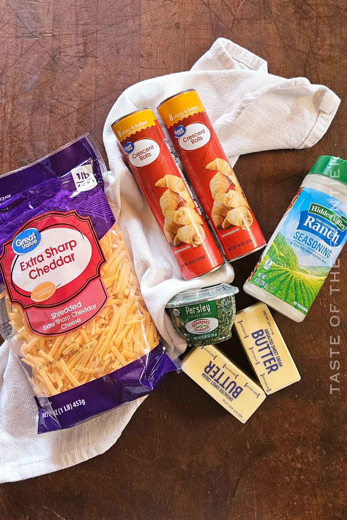 Ingredients for Cheddar Ranch Cruffins