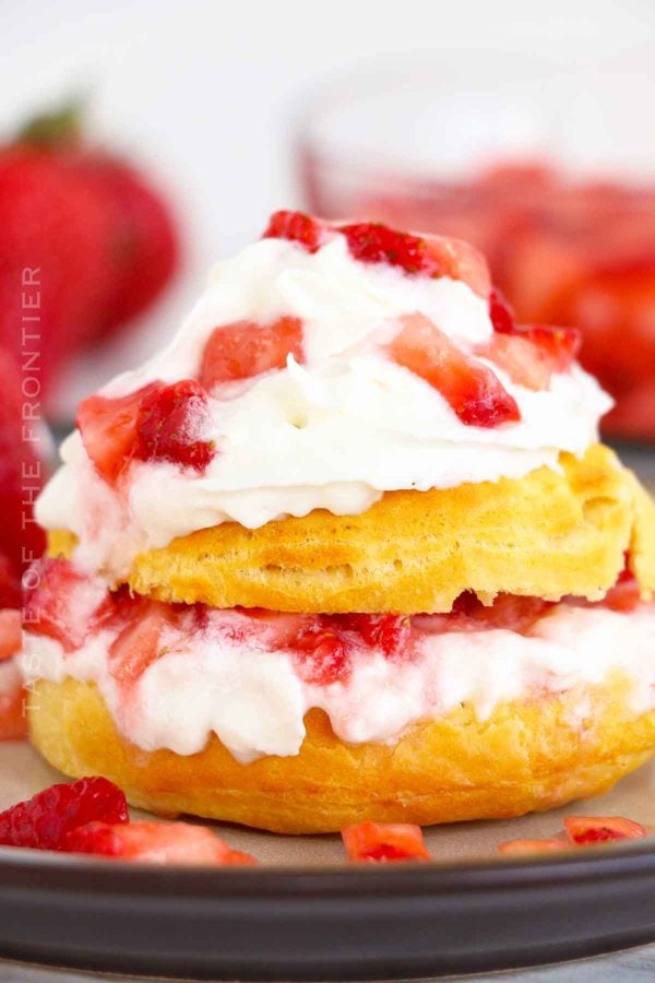 Air Fryer Strawberry Shortcake