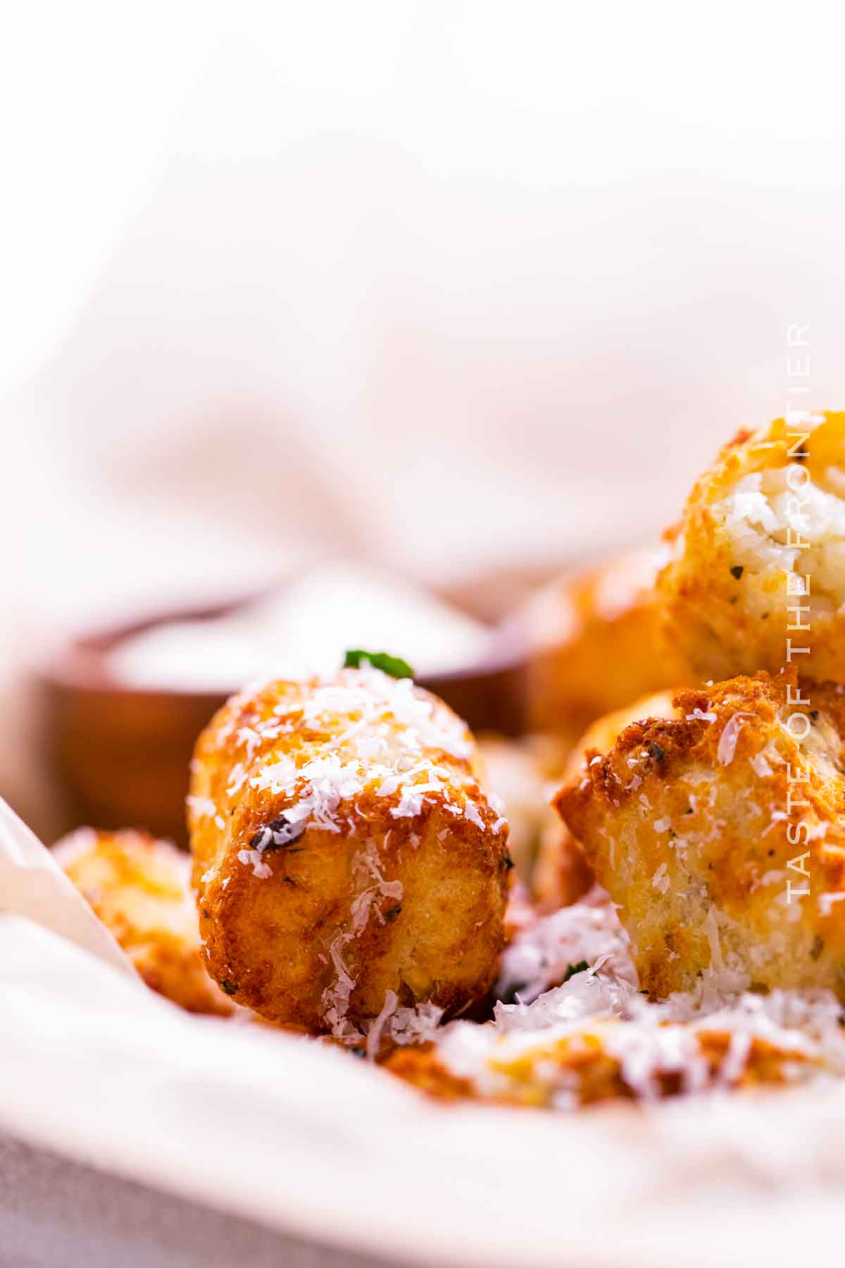 parmesan garlic tots