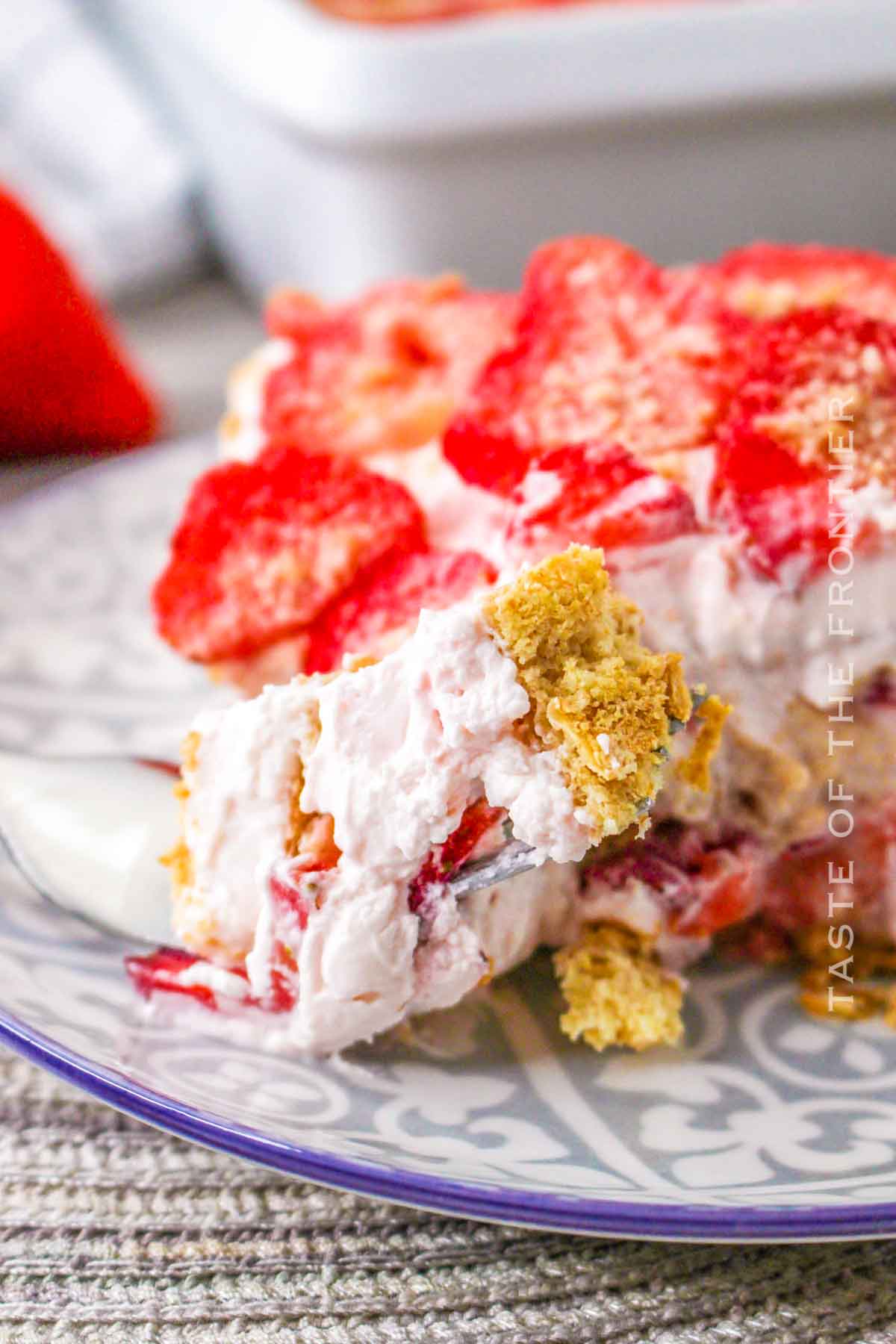 no bake strawberry dessert