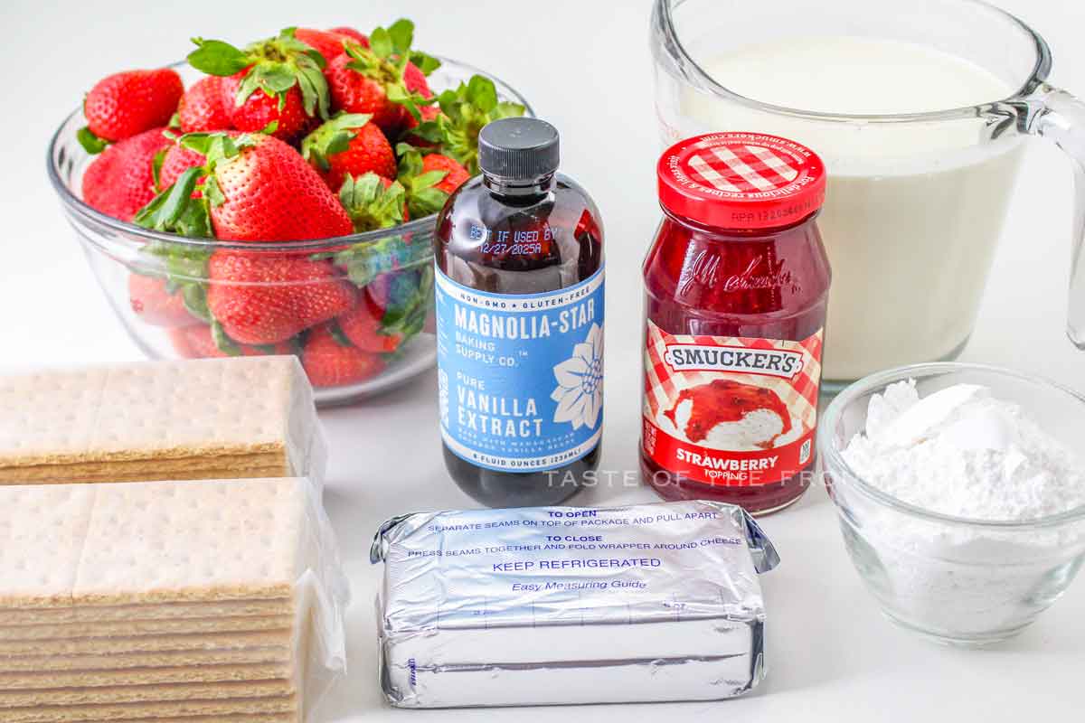 Strawberry Icebox Cake ingredients