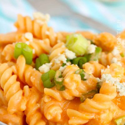 Instant Pot Buffalo Chicken Pasta