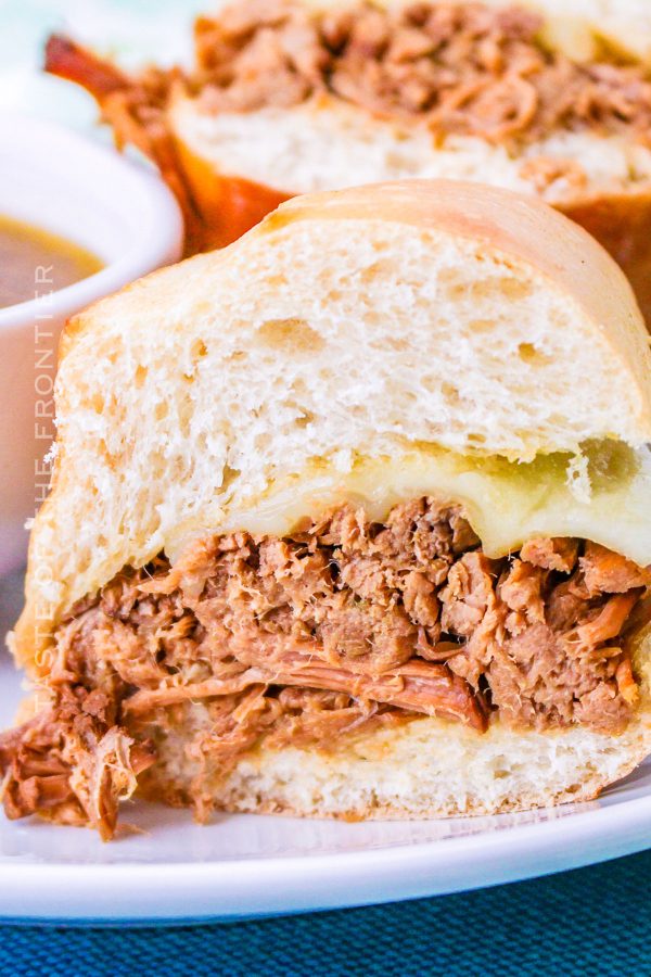 slow cooker beef sandwich