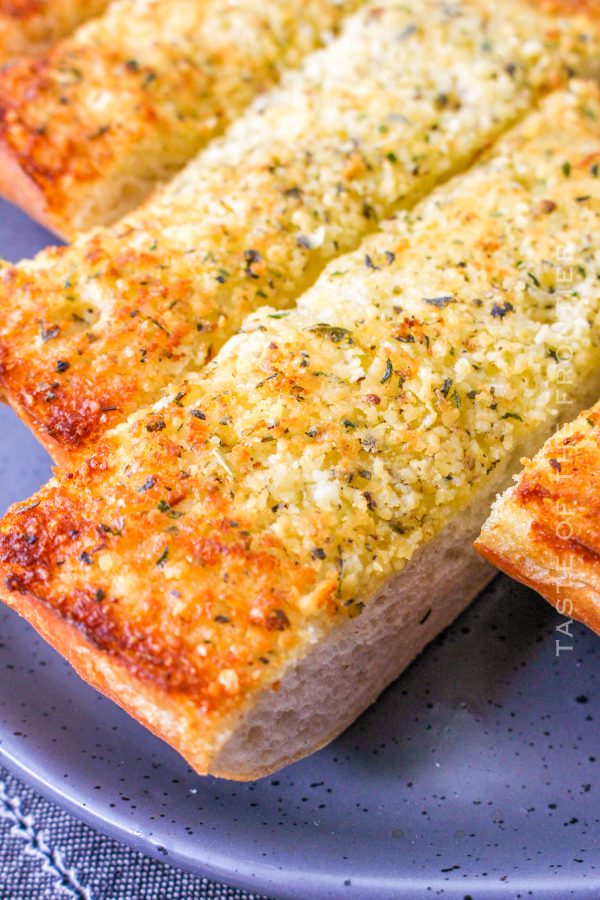 Texas Toast Garlic Bread