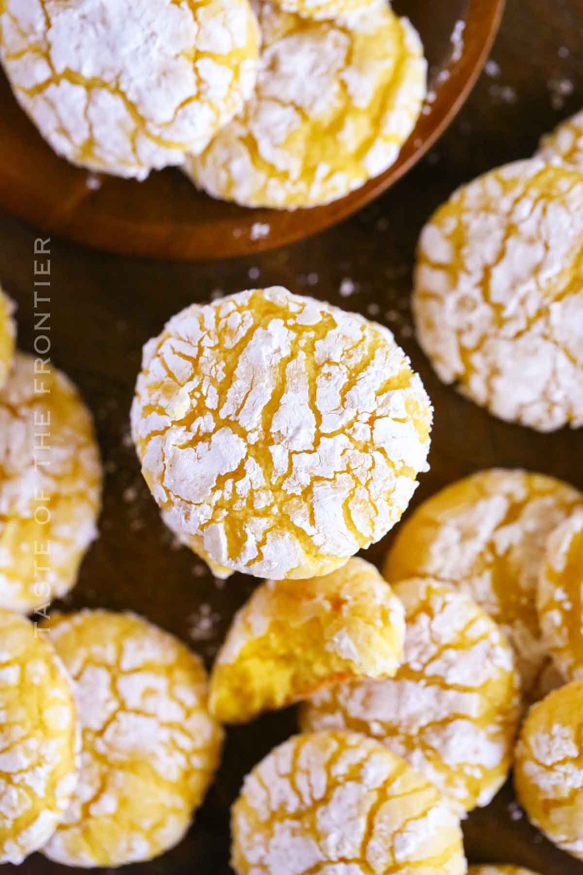 Crinkle Cake Mix Cookies