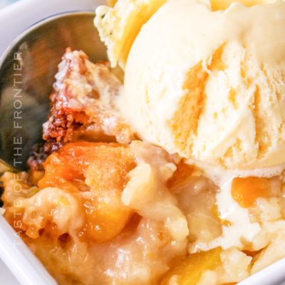 Slow Cooker Peach Cobbler with Bisquick