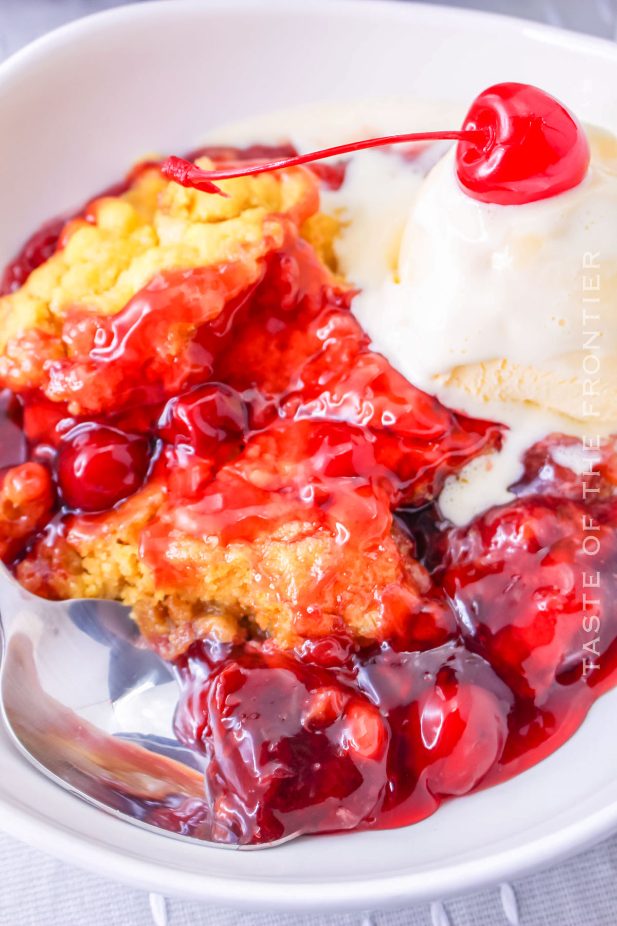 crockpot Cherry Dump Cake