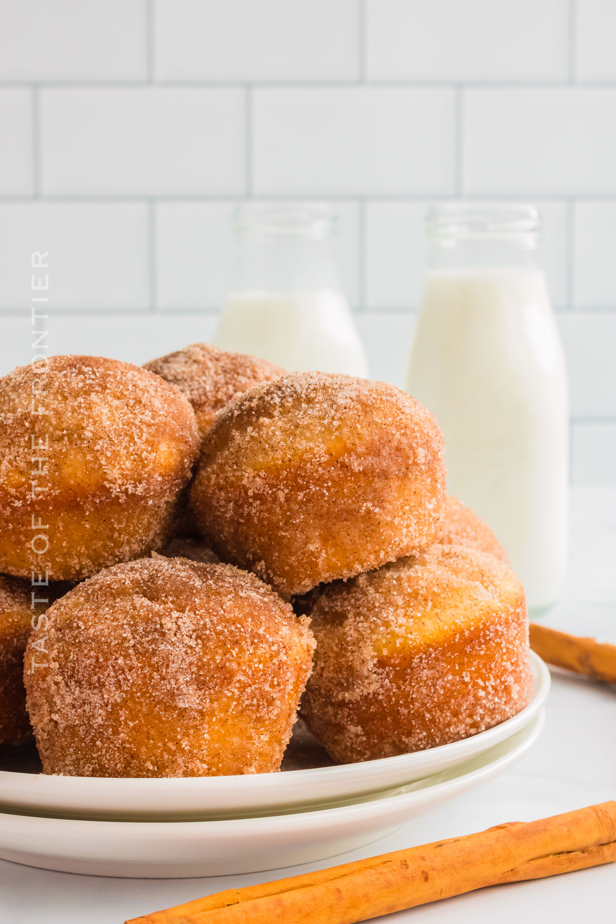 churro muffins