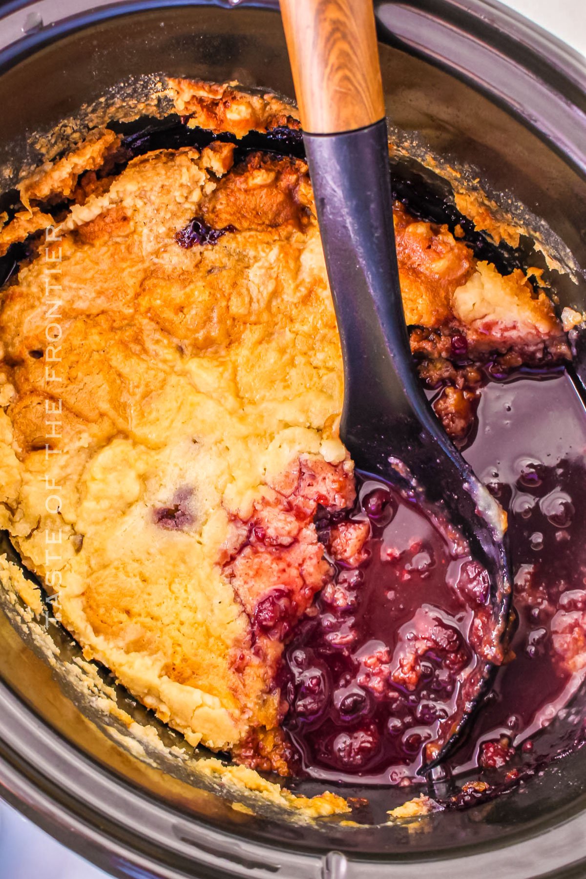 cake mix with berries