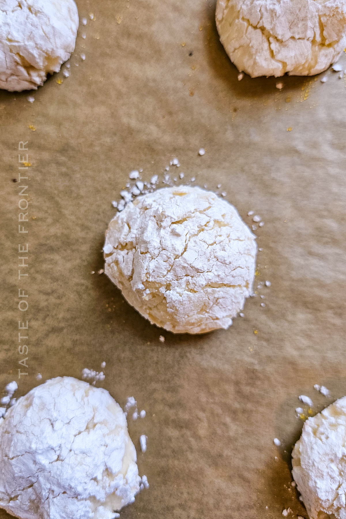 how to make Vanilla Cool Whip Cookies