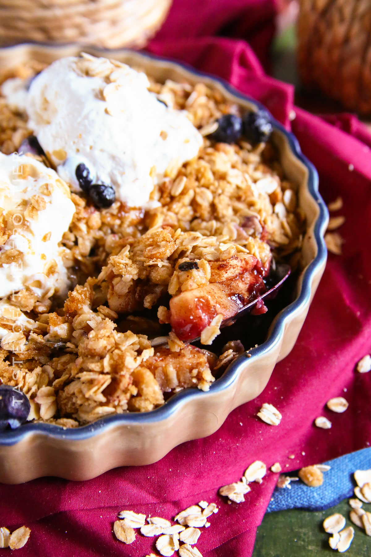 Apple and Blueberry Crisp