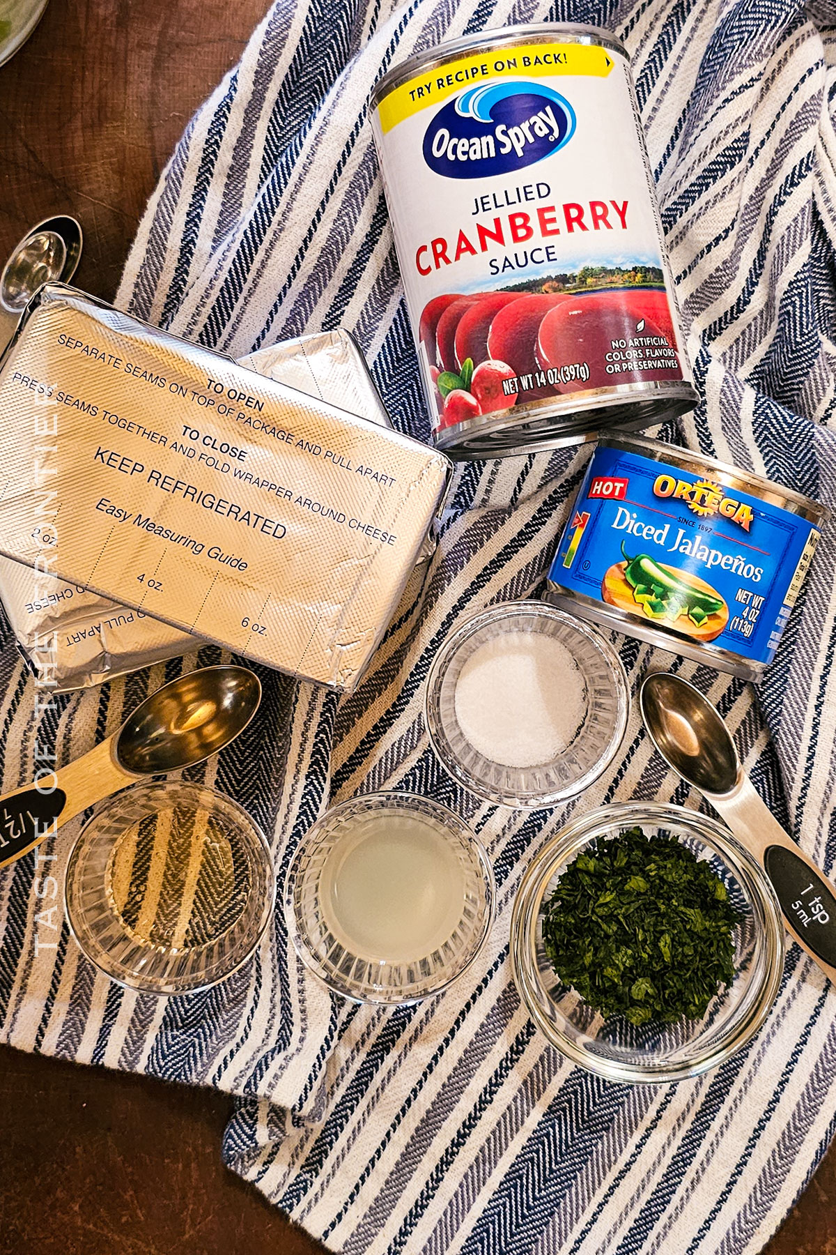 Cranberry Jalapeno Dip ingredients