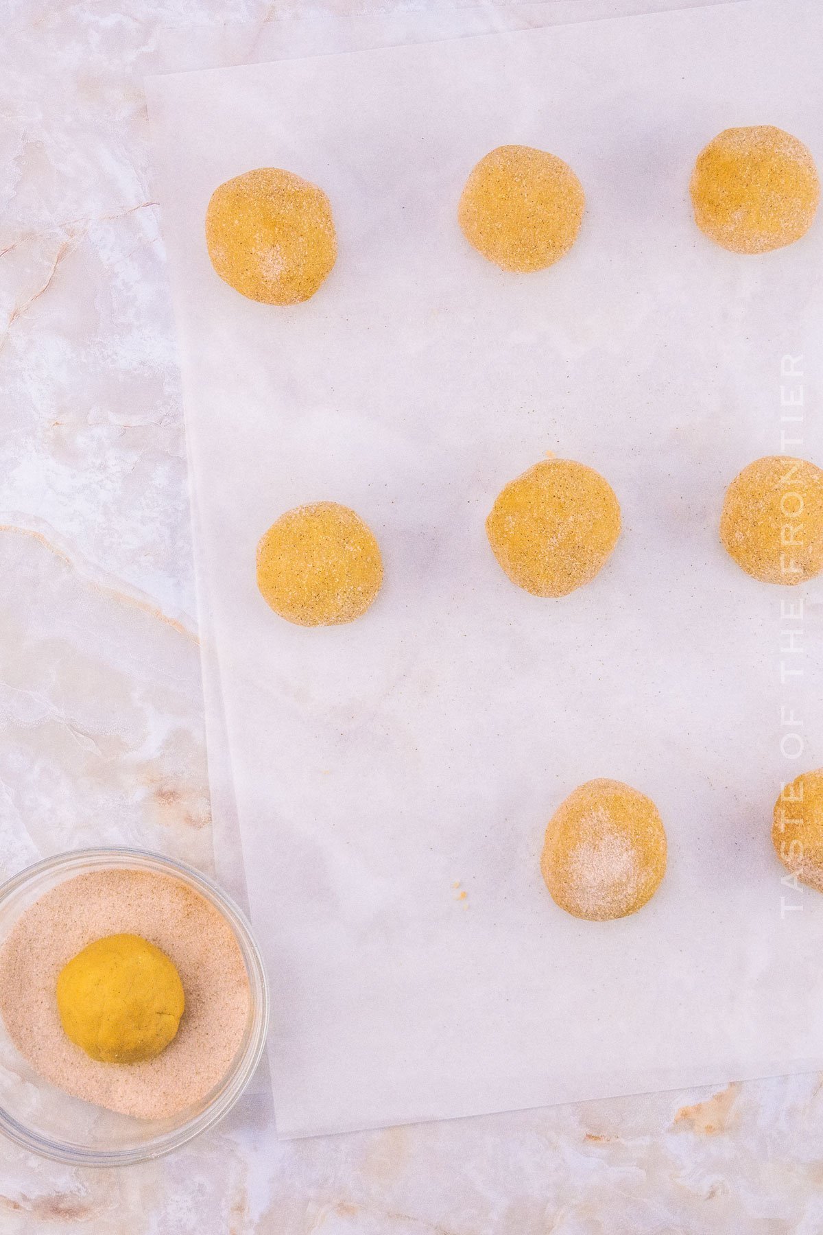 how to make Snickerdoodle Crumbl Cookies