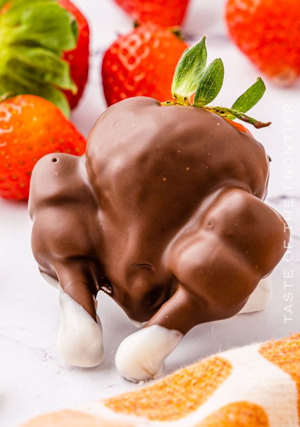 Chocolate Covered Strawberry Turkeys