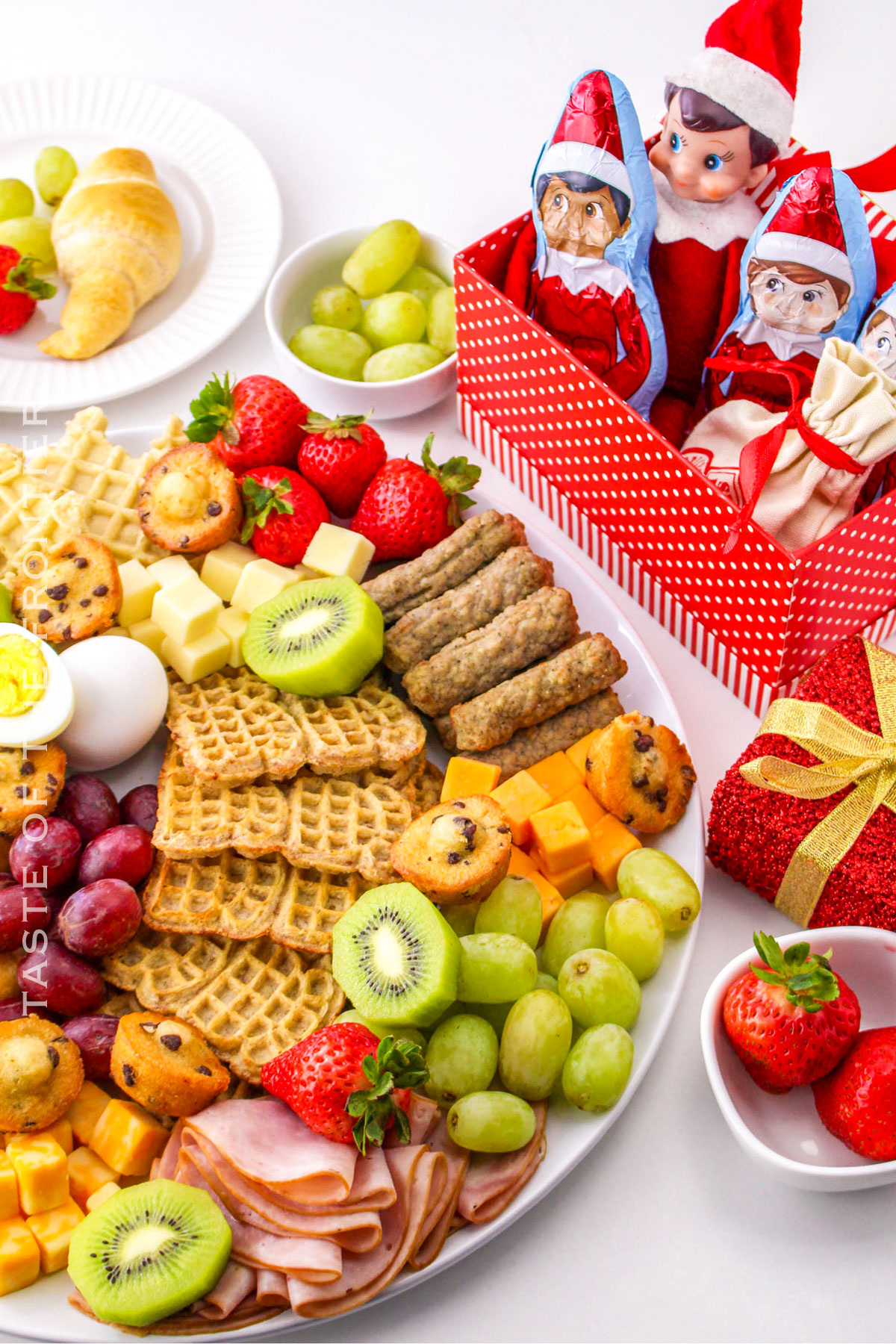 Christmas morning snack tray