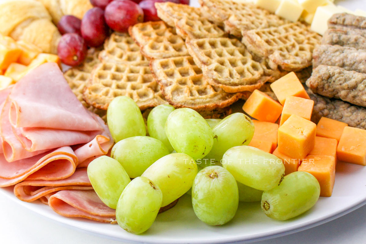 fruit breakfast board