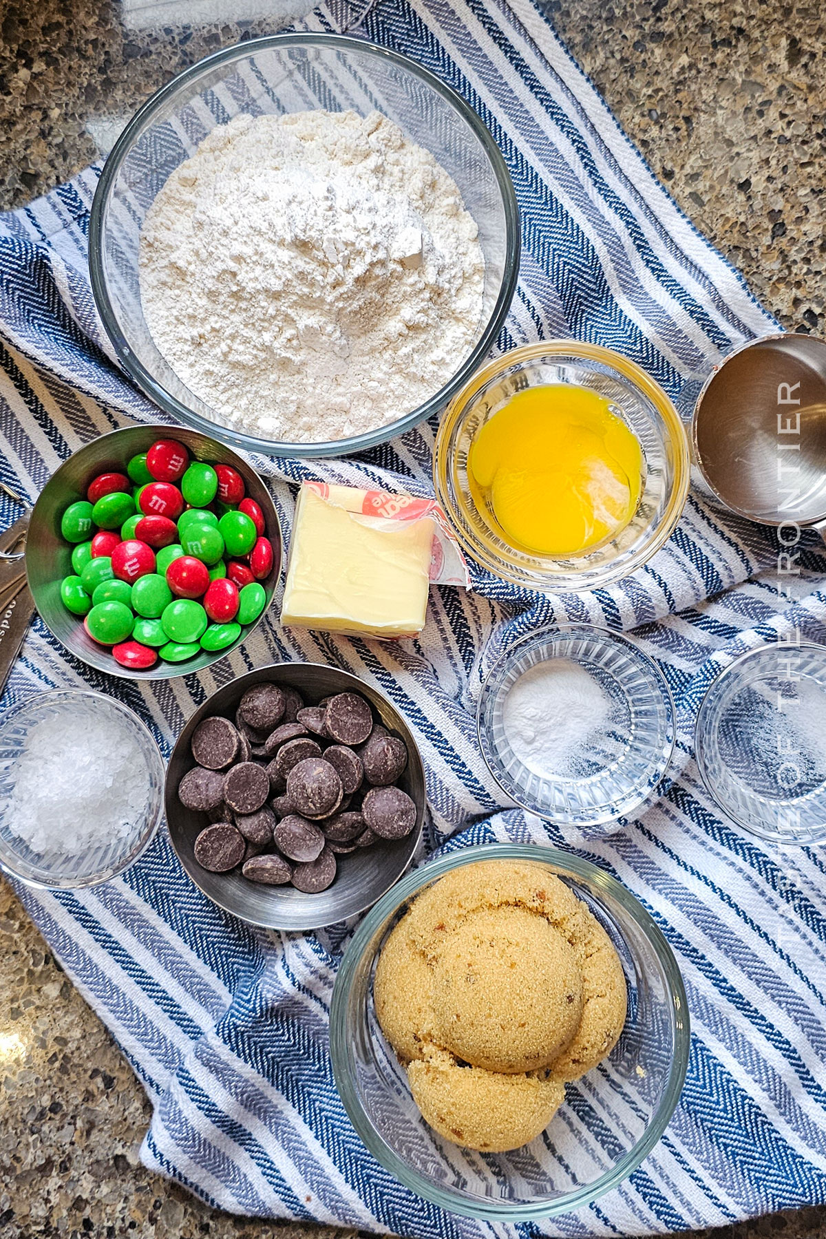 Christmas Chocolate Chip Cookie ingredients