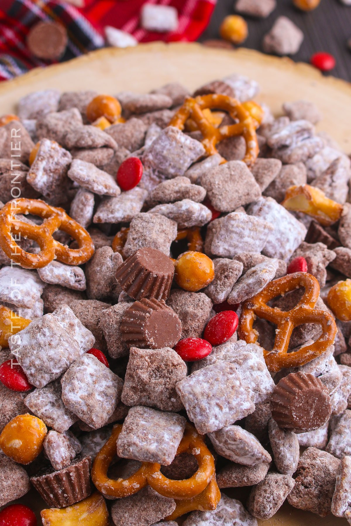 Holiday Snack Mix