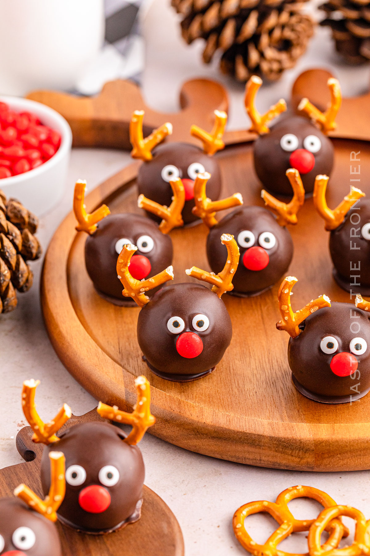 Reindeer Oreo Balls recipe